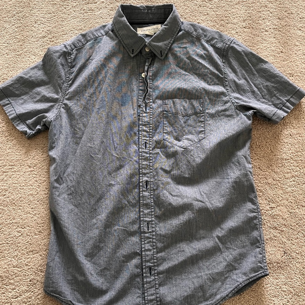 Aeropostale small shirt sleeve dress shirt EUC
